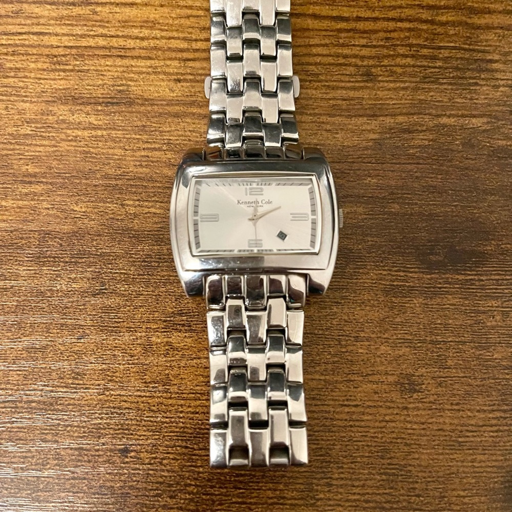 Kenneth Cole Watch Women Silver Tone Date Rectangle Dial New Battery 6”